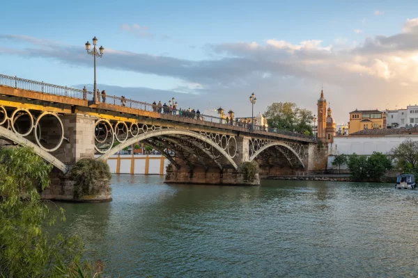Free tour Triana